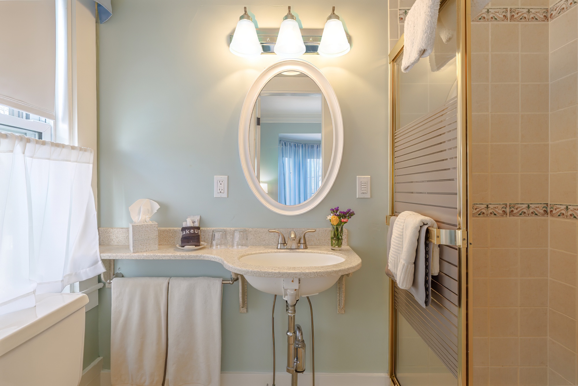 110-Mina Monte Booking.com-DTP