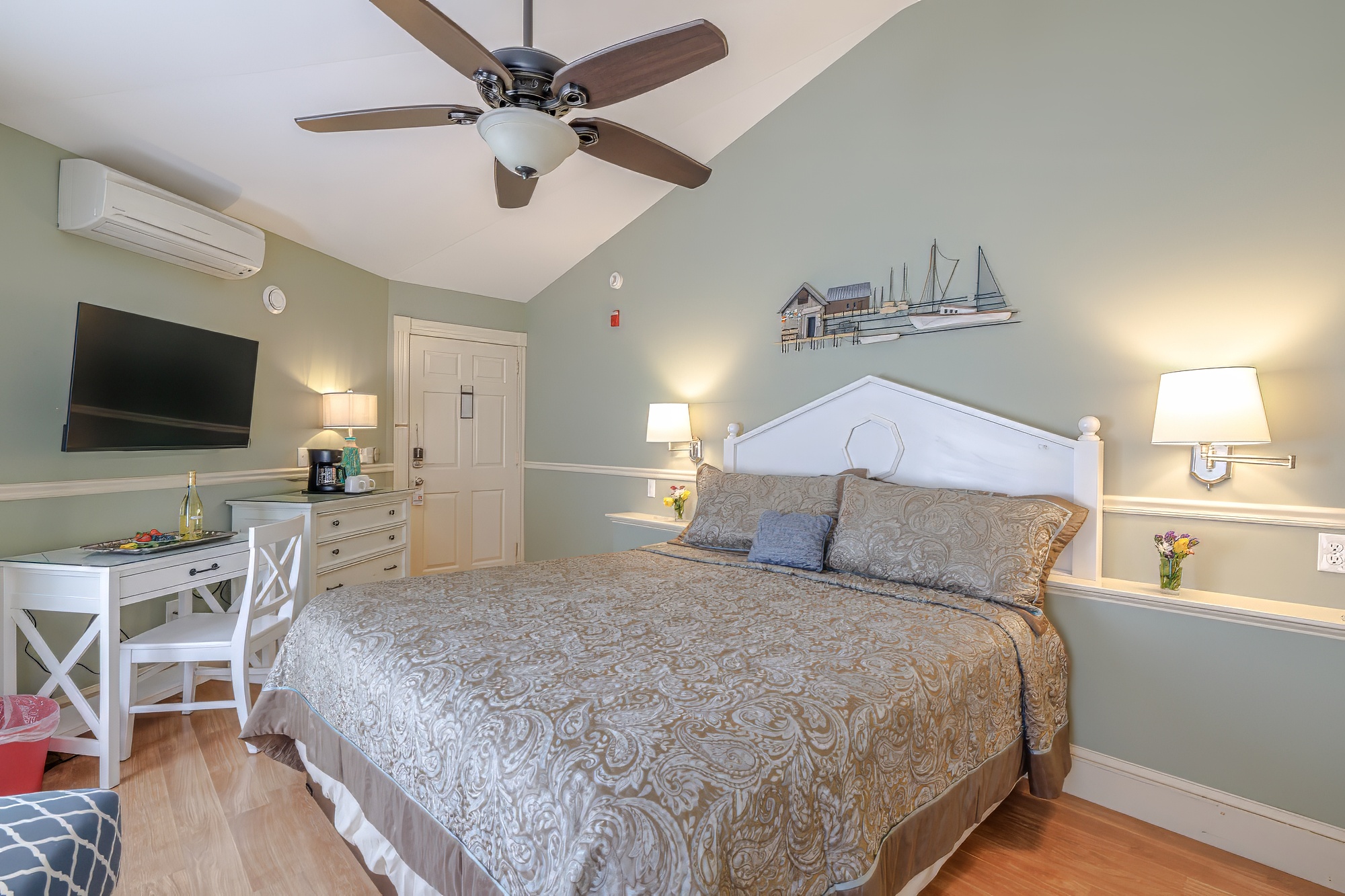 220-Mina Monte Booking.com-DTP