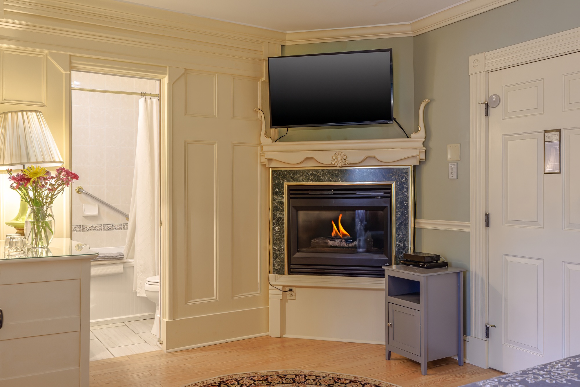 29-Mina Monte Booking.com-DTP