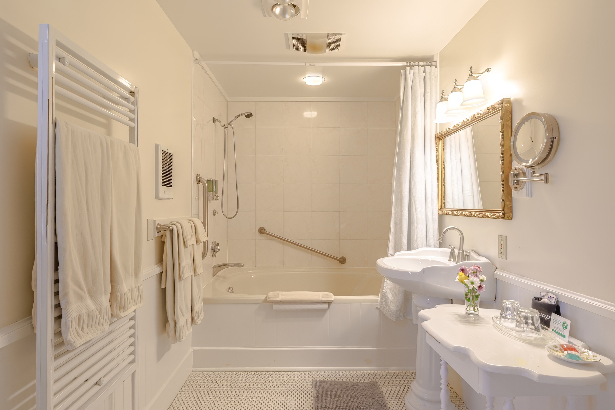 45-Mina Monte Booking.com-DTP