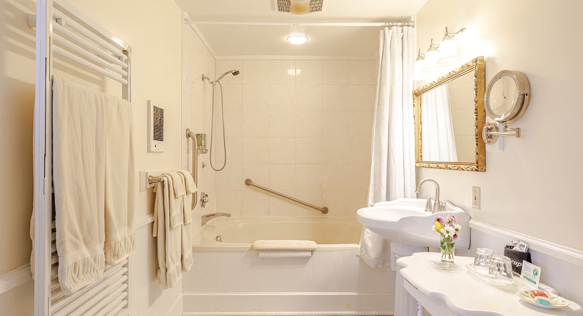 Marlborough tub