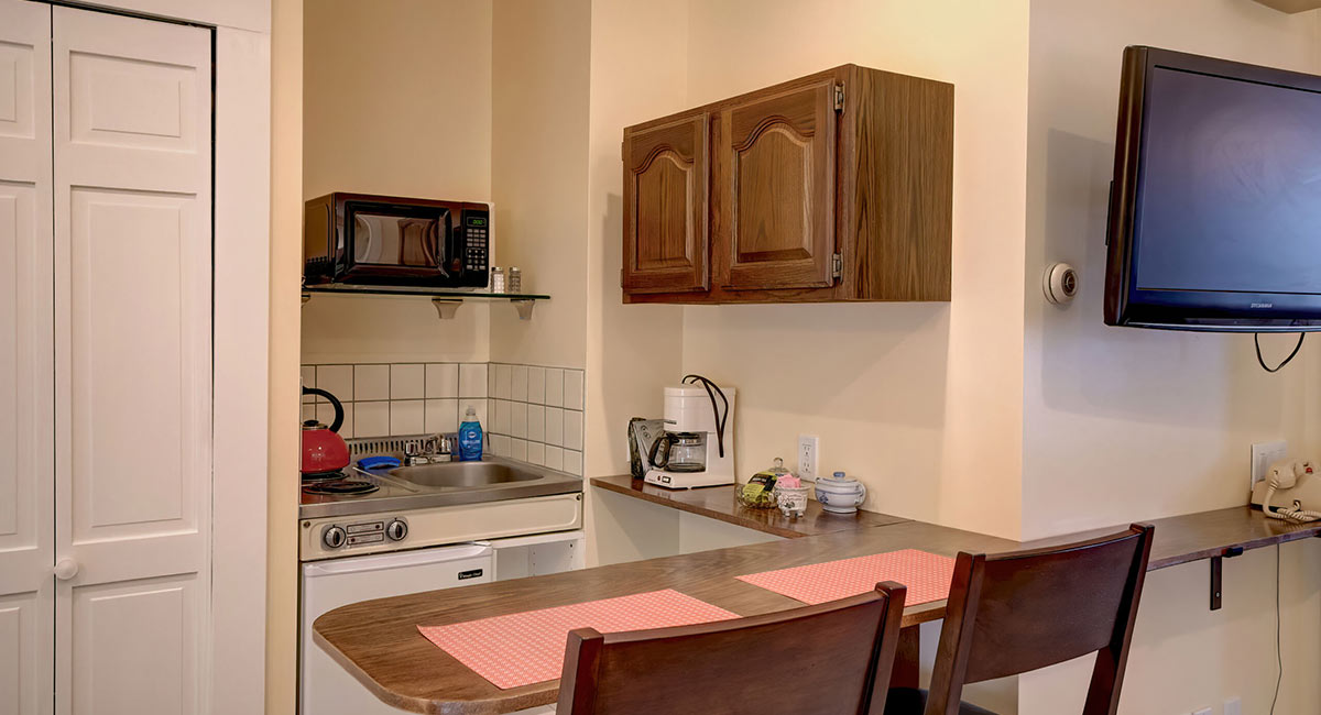 carriage road kitchenette