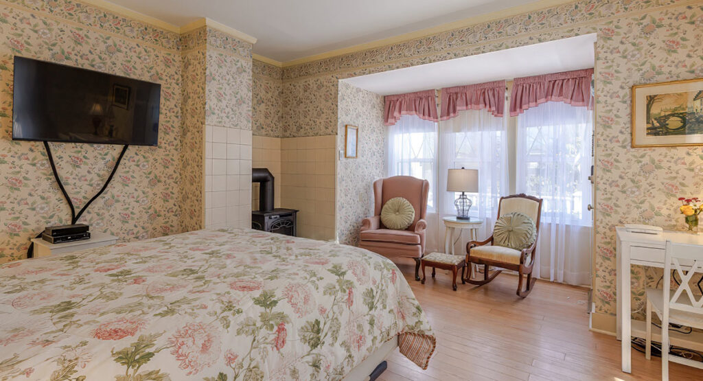 The Del Isle Room windows