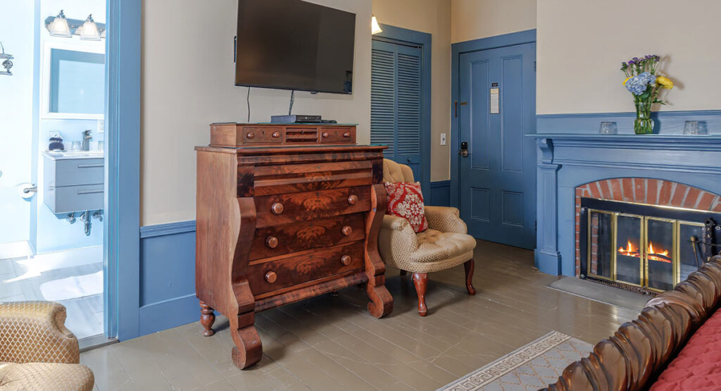 Grand Central tv area