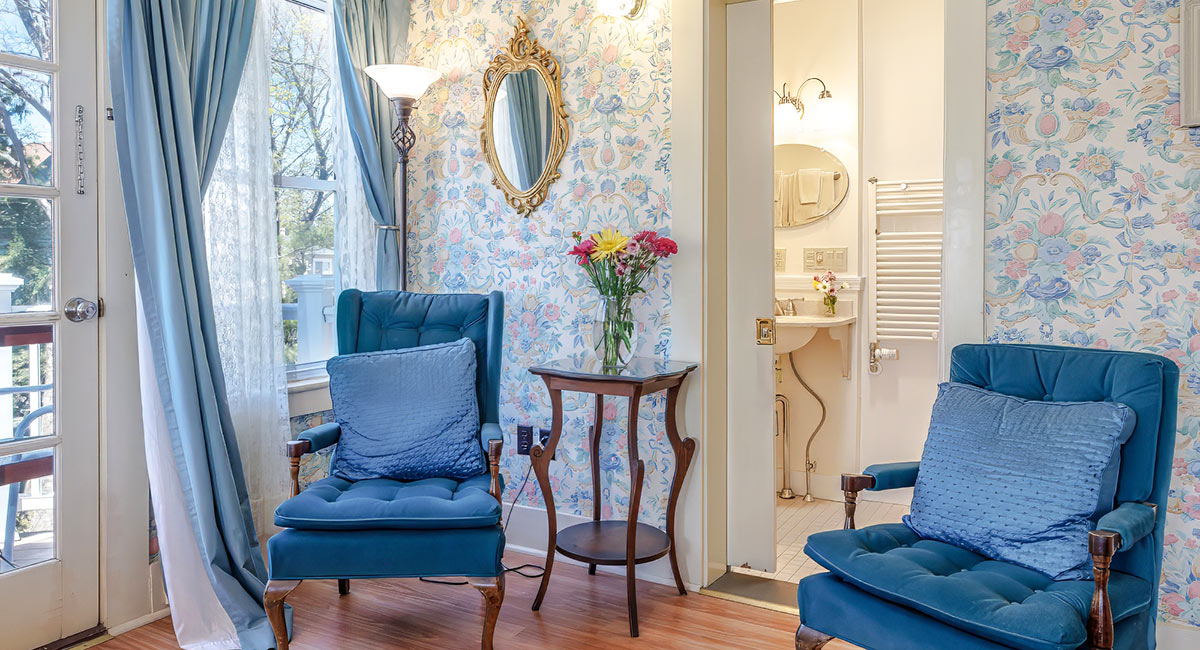 The Malvern sitting area