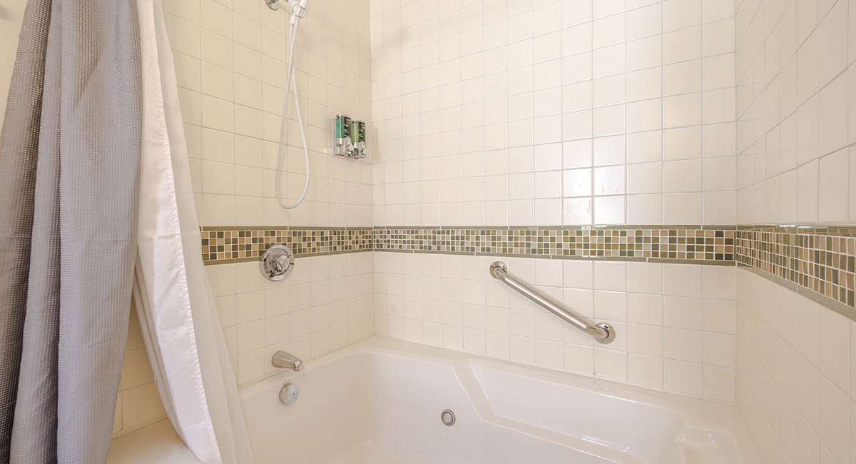Rockaway jetted tub