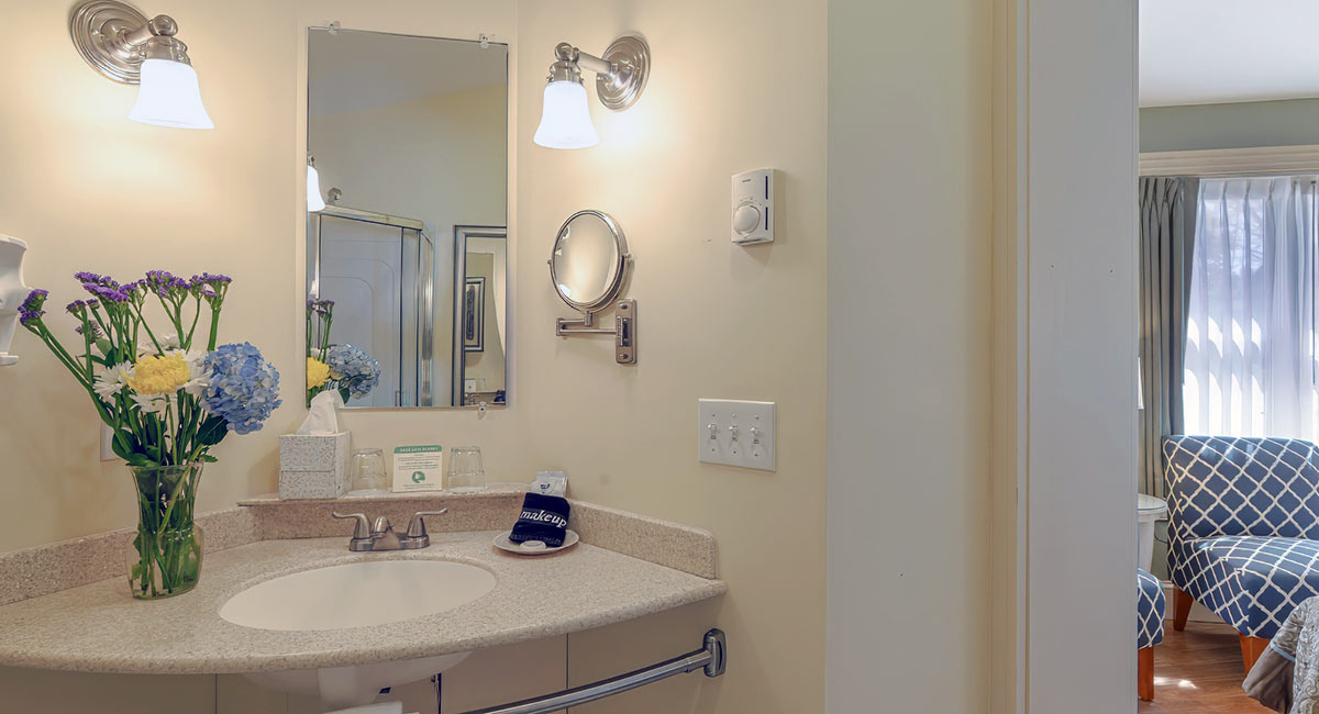 Rocklynn bathroom
