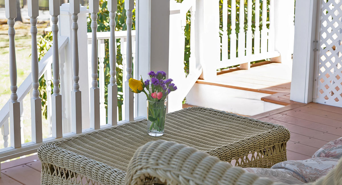 West End porch